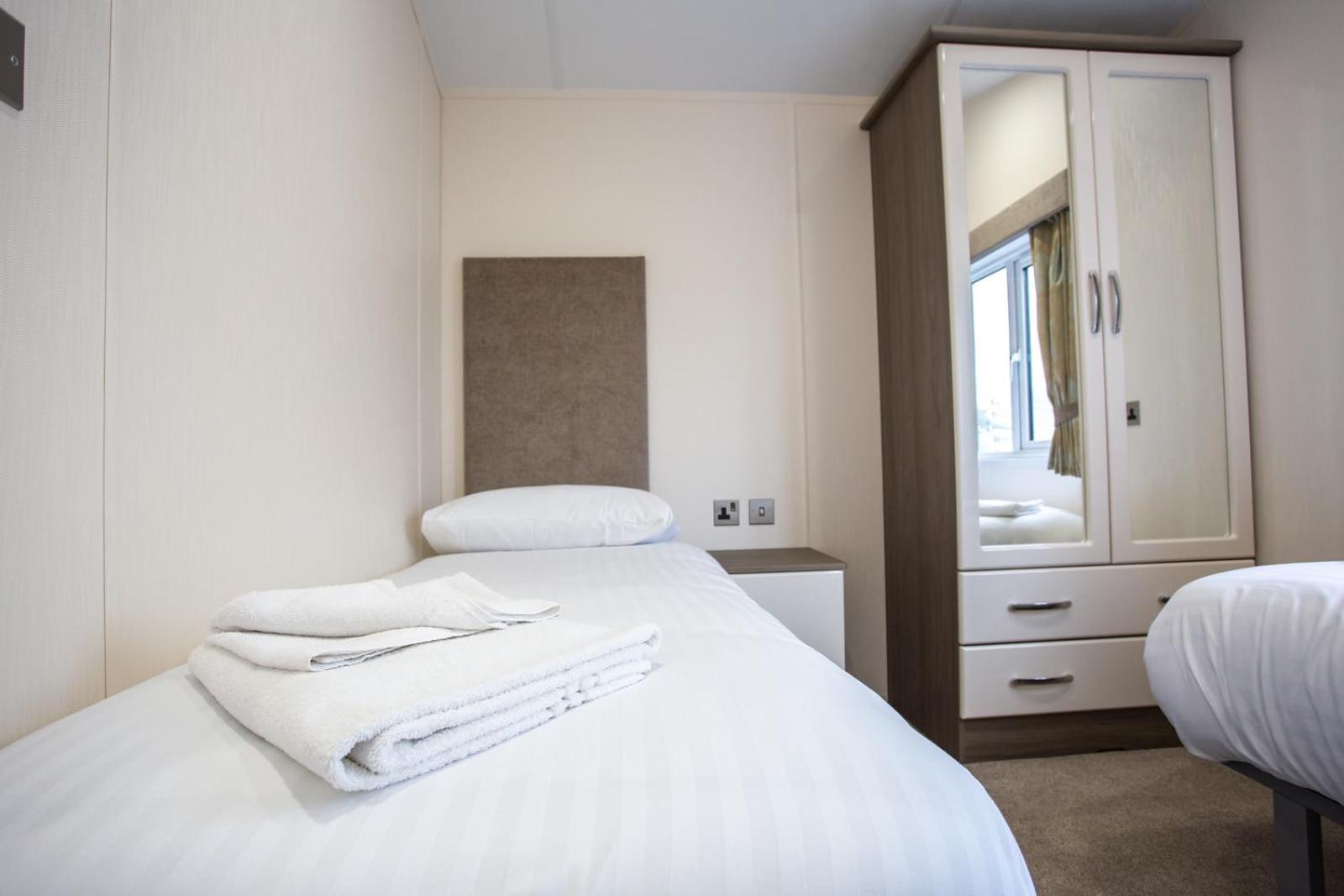 Barmouth Bay Holiday Park Llanddwywe Esterno foto