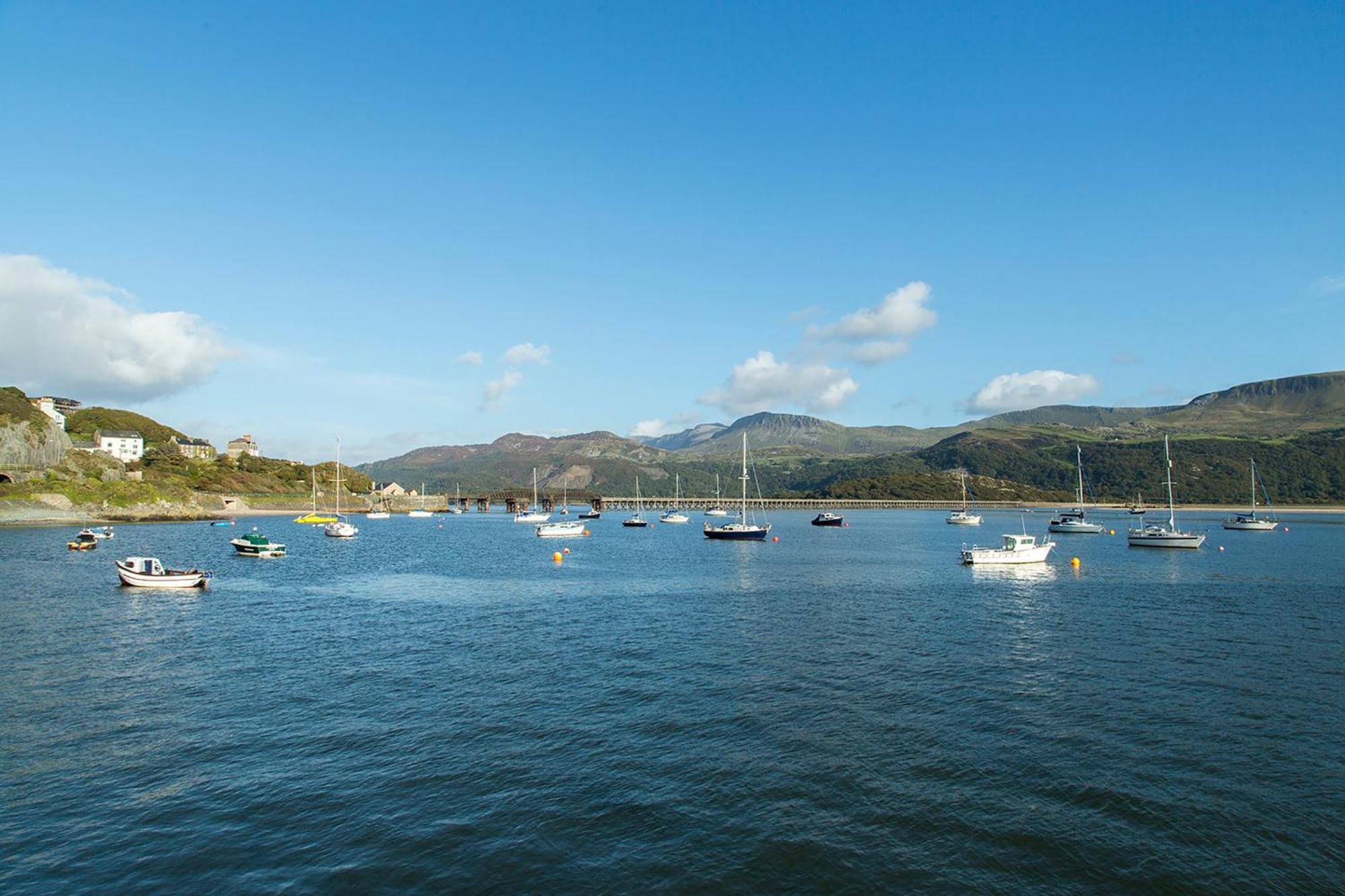 Barmouth Bay Holiday Park Llanddwywe Esterno foto